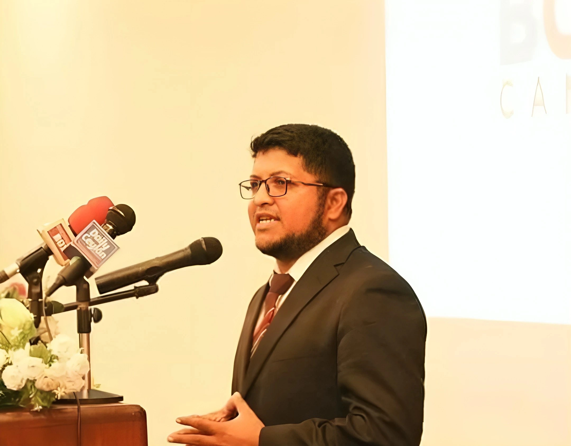 Dr. F.H.A. Shibly - Senior IT Lecturer at SEUSL